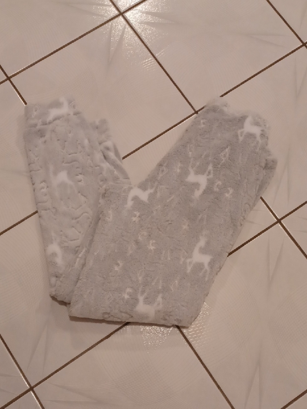 4/$40 La Vie En Rose Soft Light Gray Fleece Pajama Pants With Pockets - Size XL